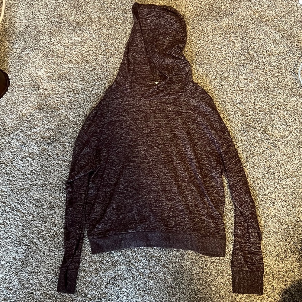 Maroon GAP hooded sweater